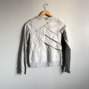 Ivivva Light Gray Crew Neck Pullover Sweater